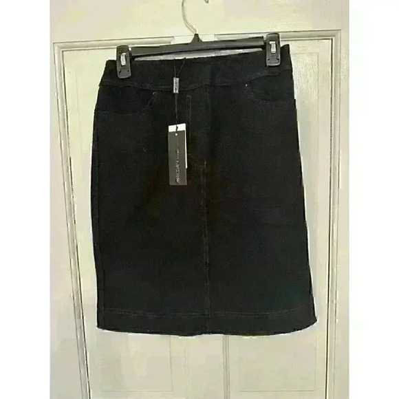Marc Cain black wool pencil skirt NWT size N1 (S)